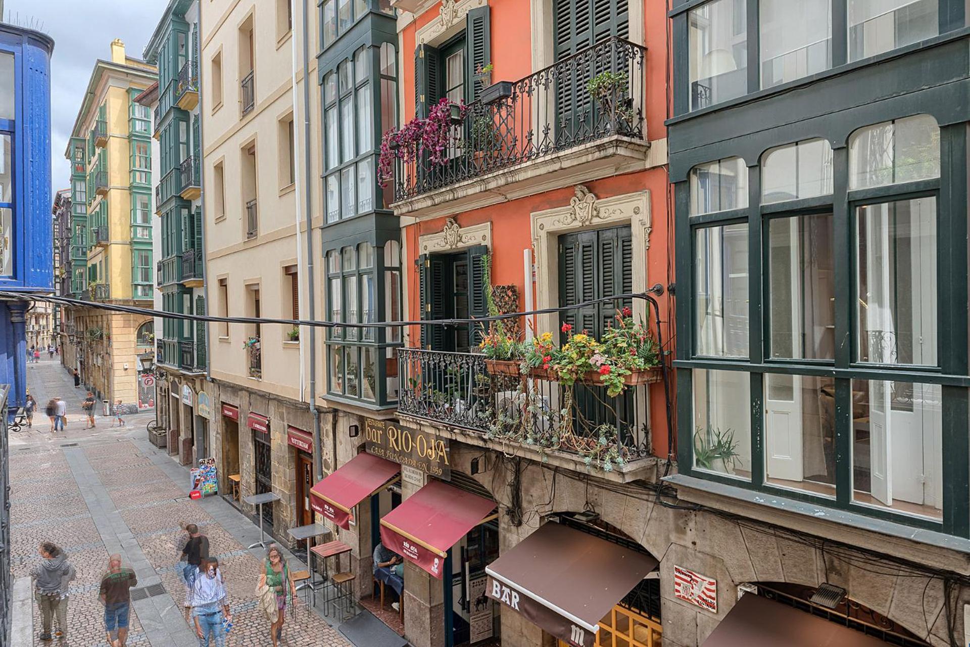 Moderno Y Lujoso En El Historico Casco Viejo Apartamento Bilbau Exterior foto